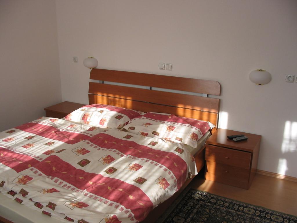 Apartment Lipar Preddvor Extérieur photo